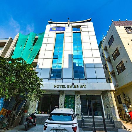 Fabhotel Swiss International Patel Nagar Nova Deli Exterior foto