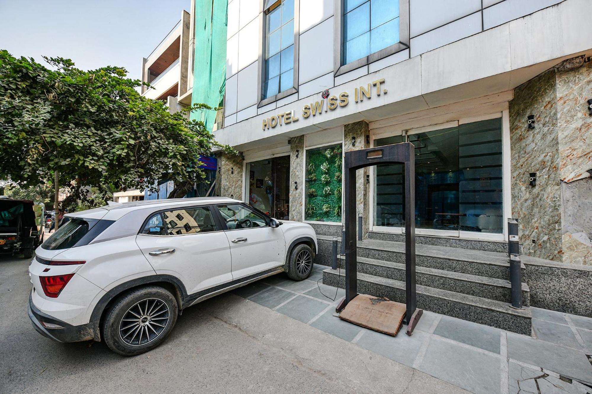 Fabhotel Swiss International Patel Nagar Nova Deli Exterior foto