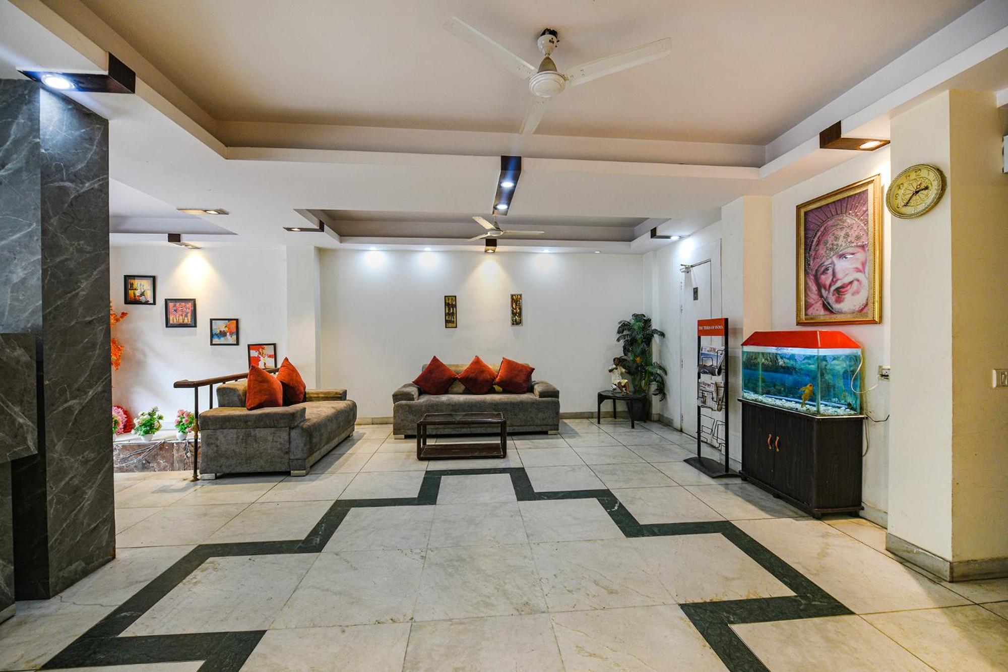Fabhotel Swiss International Patel Nagar Nova Deli Exterior foto