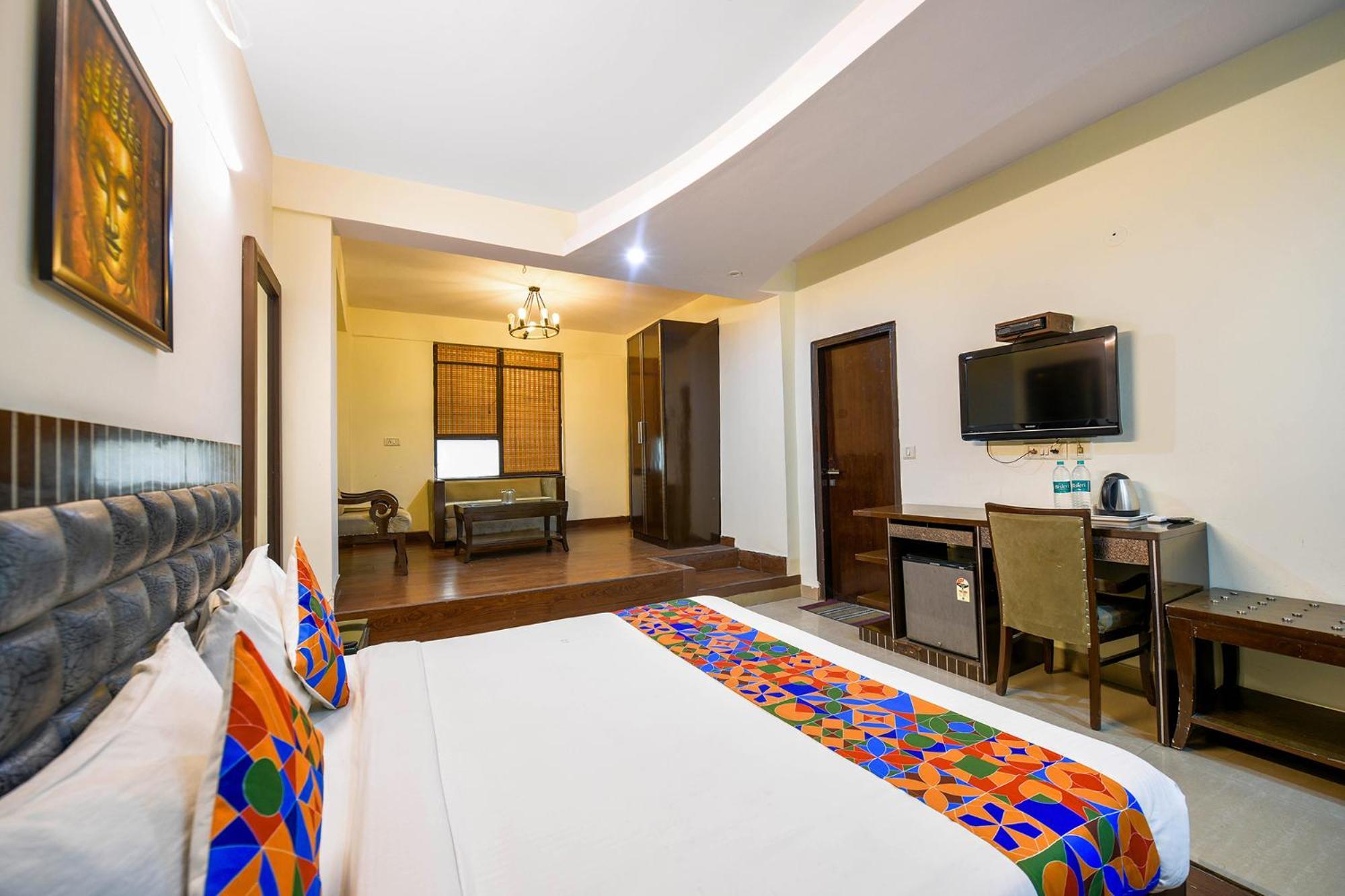 Fabhotel Swiss International Patel Nagar Nova Deli Exterior foto